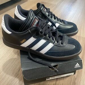 Adidas Sambas